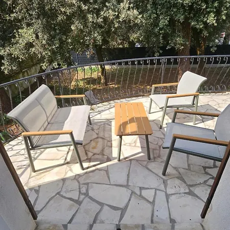 La Jonquiere Hyper Centre Holiday home